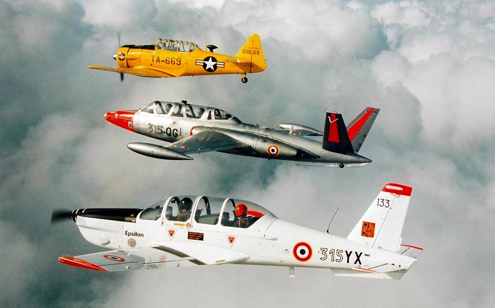 Le TB-30 Epsilon en "Maître" d'école du 07 juin 1984 au 24 septembre 2019, une épopée de 35 années de service.